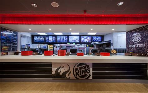 burger king hours lobby